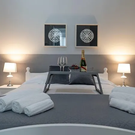 Guest house Casa Solmes 2*